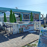Sandy Bottom's Bar and Grill